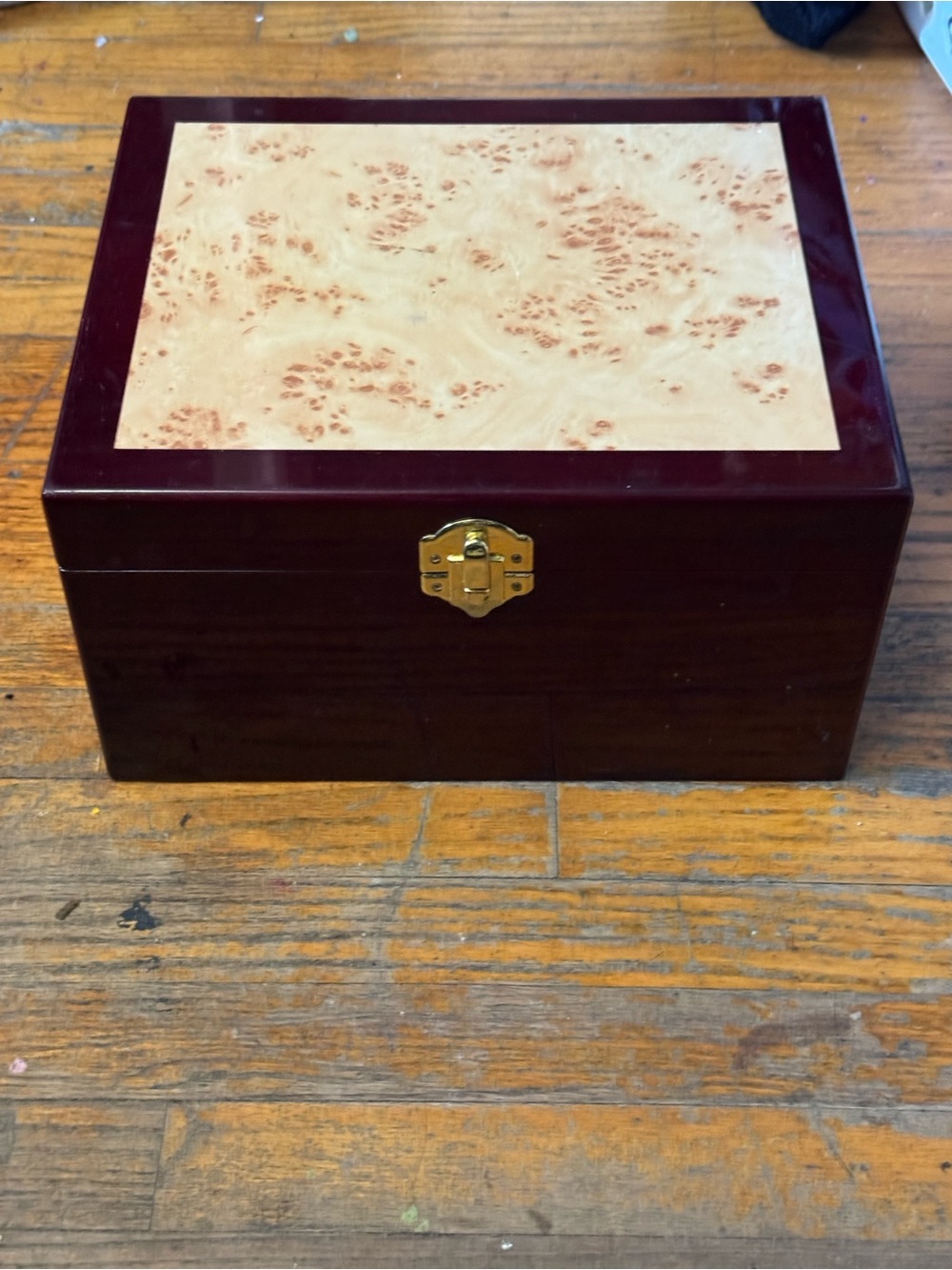 Burl Inlay Wooden Jewelry Box in Brown and Cream